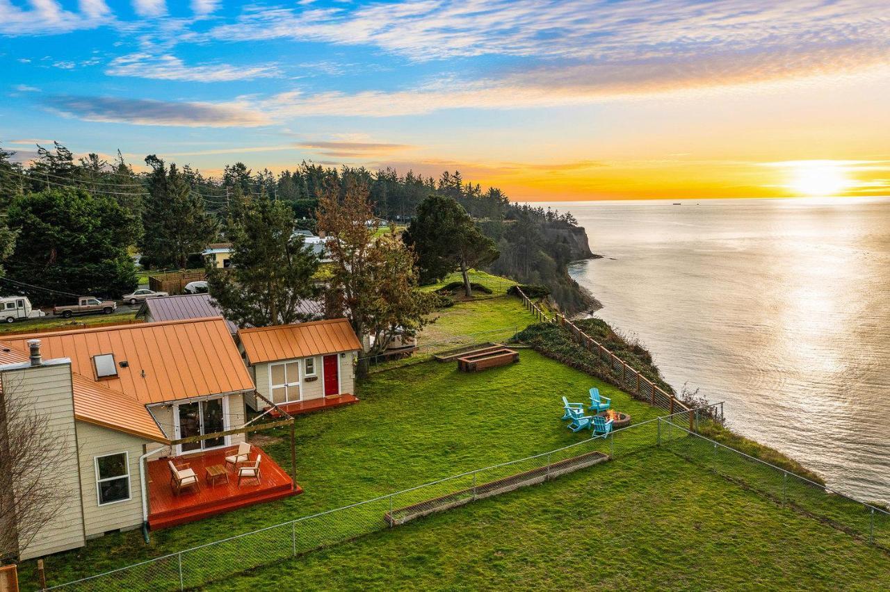 @ Marbella Lane - Wave House, Your Oceanfront Retreat! Oak Harbor Dış mekan fotoğraf