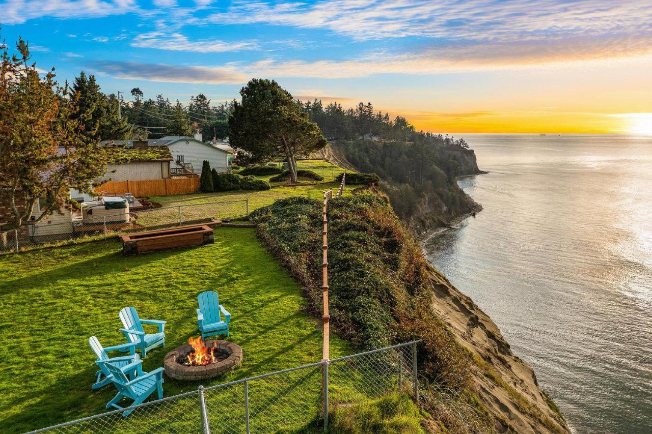 @ Marbella Lane - Wave House, Your Oceanfront Retreat! Oak Harbor Dış mekan fotoğraf